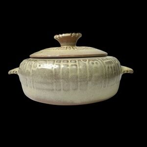 SOLD Frankoma 7V Round Covered Casserole Bake Dish 1.5qt Mayan Aztec Desert Gold